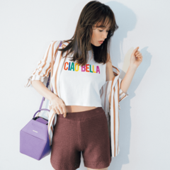 うっかり見えちゃった感があざと可愛いの♡　夏限定の“腹チラ”が俄然人気らしい