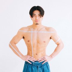 THE RAMPAGE・武知海青、国宝級な肉体を計測!?”ハグ幅”や”唇の厚み”まで全てが知れる♡体型コントロール法も参考になる