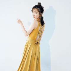 脚とか胸元はあざとくてちょっと…って思ってる人！　振り返ったら実は大胆♡なバックシャンコーデはいかが？