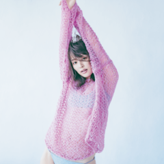 内田理央、ニットから透けて見える体に興奮！「“ひとさじのエッチ”が命運を分ける！」デート服の大策戦