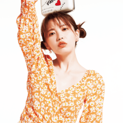 無条件でハジけたくなる季節だから♡　夏はポピーオレンジでテンション高めでいく！