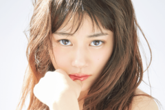 ar３月号の表紙は高畑充希が初登場！