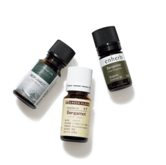 【初心者向け】落ち込んだときは何の香りが良いの？アロマの選び方を分かりやすく解説！