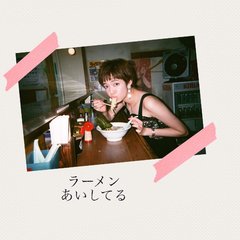 インスタントカメラで撮った佐藤栞里の素顔が可愛すぎる！