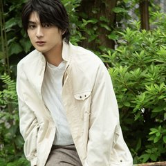 清水崇の最新作『あのコはだぁれ？』に、ホラー大好きな俳優・荒木飛羽(あらき とわ)が念願の出演♡　小さい頃からのホラー好きエピソードや最近起きた「金縛り体験」について直撃！