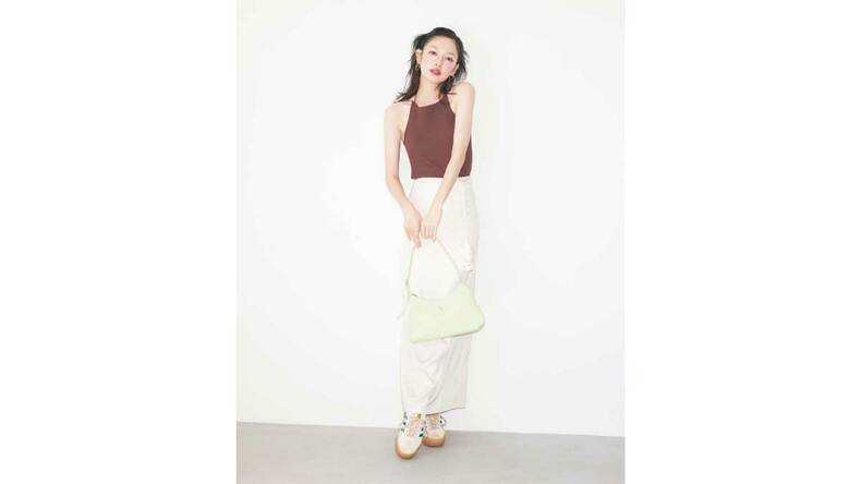 華奢見えNo.1カラーで大人っぽく引き締め♡ 今っぽさたっぷり【夏のブラウンコーデ】3選