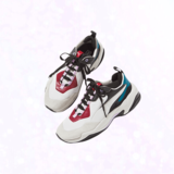 アンバランスさが逆に可愛い！　じわじわと人気のダッドスニーカーって知ってる？