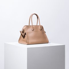 【編集部員の購入品】マルゴーは欲しい時に買え！？ 極限までシンプルなデザインが美しいバッグをご紹介