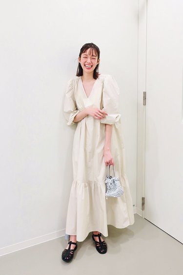 画像 写真 佐藤栞里 私服が洗練されすぎ ラフな魅力をギュギュッと詰め込んだリアルファッションを大公開 Arweb アールウェブ 大好きな人にモテるための髪型 メイク ファッション情報満載