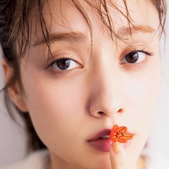 細部まで抜かりなく♡ 目指すは谷まりあのうるうるボディ！リップ・ハンド&ネイル・フットケア12選