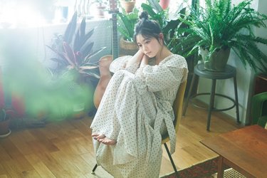 森田ひかる 櫻坂46 オープニング ルームウェア 生写真 16種コンプ 櫻坂46森田ひかる、まるで森の妖精さん!?♡ おこもりdayの気分をアゲる