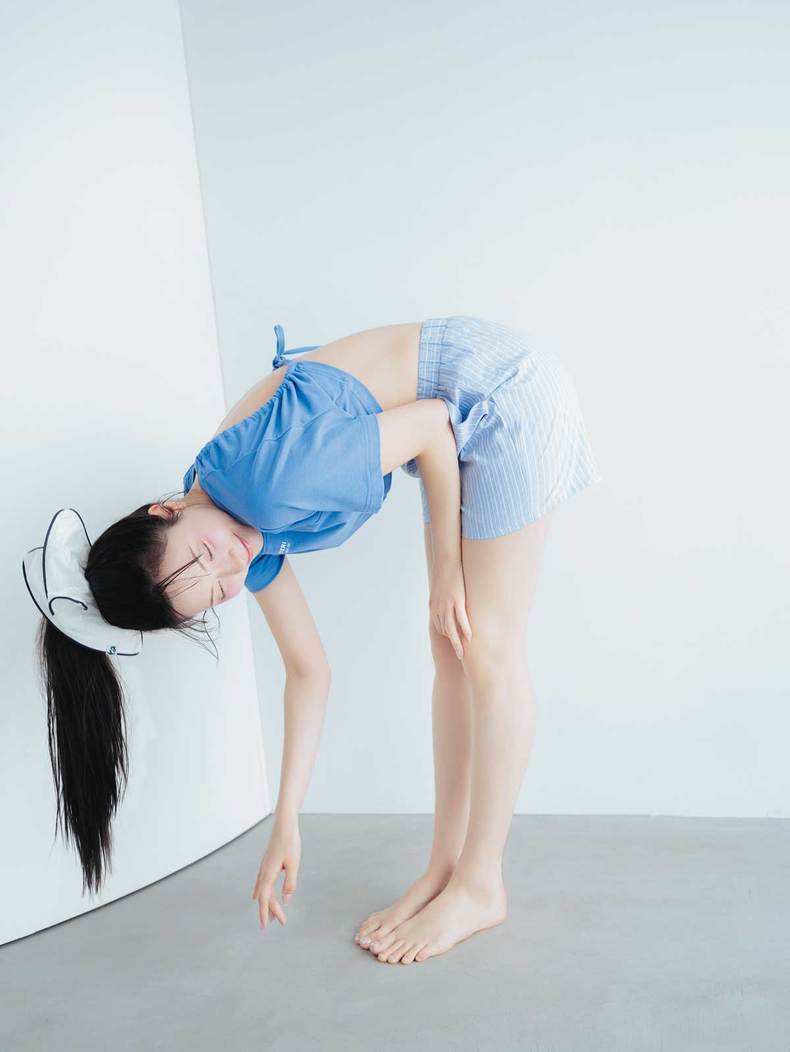 八木アリサ。ar7月号より