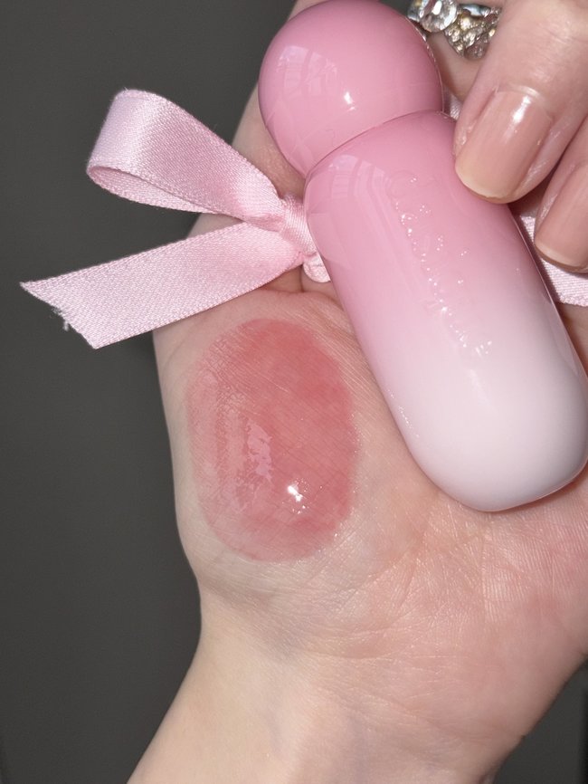 【新作レビュー】韓国コスメ・dasique（デイジーク）のバレエコアチーク＆リップをarライターがスウォッチ＆お試し♡