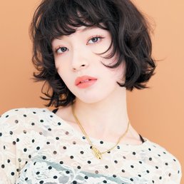 【ボブ】ツヤめきカラーをミックスしてセンシュアルなブラウンに