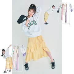 ”だぼメンズ感”と”フリルスカート”が合わさると…？♡ 森絵梨佳がまとう【きゅんデート服】で男女ウケを狙って。