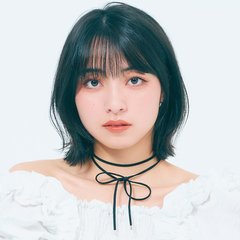 【ボブ】LE SSERAFIM（ルセラフィム）・チェウォンがお手本！重く見えないスマートなくびれブラックボブ