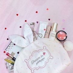 【一軍コスメポーチの中身紹介】旅行用コスメおすすめ選抜♡