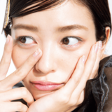 「気付いたらずっと見ちゃってた♡」ナイトシーンで主役になれるメイクアイテムって？