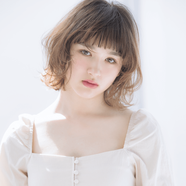 そこのアナタ、透明感足りてますか？ オイル配合カラーでつくる艶っぽボブのススメ♡