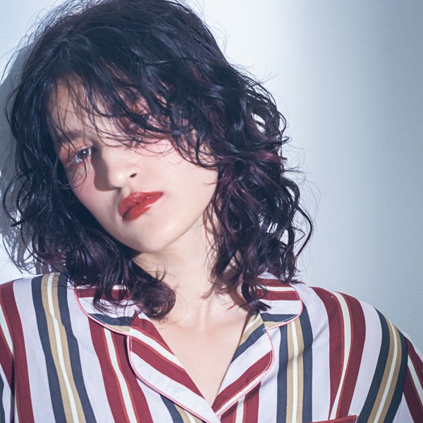 ブラウンリップはもう買った？赤茶の唇がマジ映えする髪色がコチラ