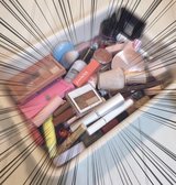 【もうリップのカラー探しに時間はかけさせない‼︎】 プロが答えるガチで役立つコスメ収納Q&A