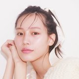 南沙良、儚すぎて透けそう!!なんなら透けてる…!!大人気HM・笹本恭平による透明感あふれメイク