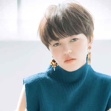 ショート ストレート 前髪ありの髪型 ヘアスタイル Ar アール Web ヘアカタログ