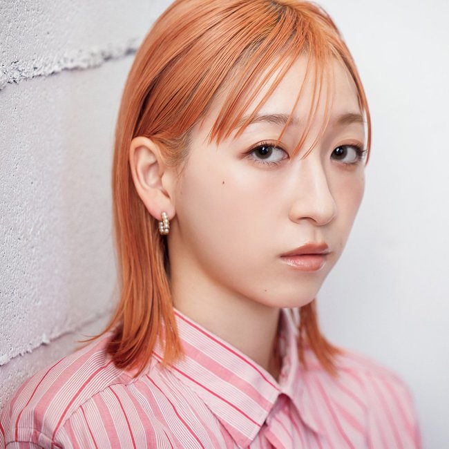 【ミディアム】クールなのにちょい甘、なのはコーラルのおかげ