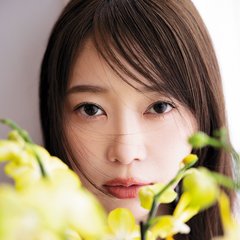 指原莉乃「こういう大人な服で多国籍料理とかいいですね」流行のバレエコアをまとうさっしーが可愛すぎ♡