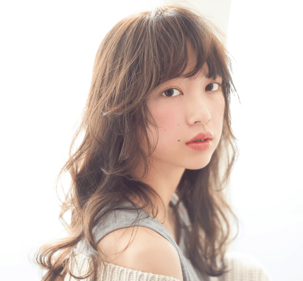 ar女子ならもはや常識!? おフェロに決して欠かせない“あざと毛”とは？