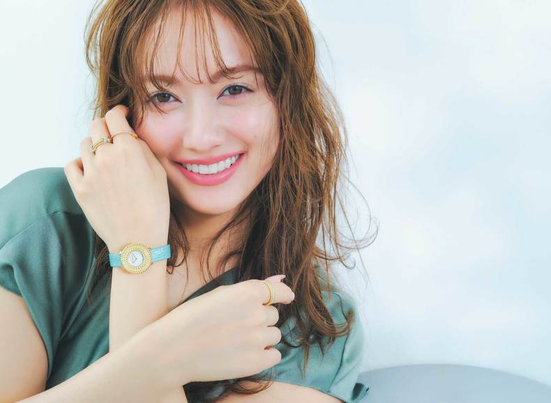 谷まりあ。ar1月号より