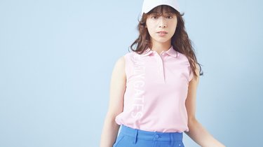 ar golf】ピンクのノースリーブニットで叶う華奢見えコーデ！ ゴルフデートではほっそり二の腕をアピールしよう♡ | arweb（アールウェブ）