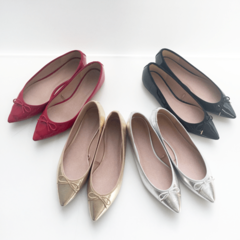 インスタで人気爆発！　スタイリスト高木さんが教える GUのバレエシューズ履きこなし