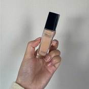 「並べると一目瞭然」コンシーラーを仕込む場所がポイント！ナチュラルに肌盛する隠しテクをご紹介