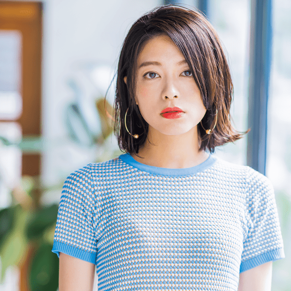 ツヤ感のあるモードボブで さよなら、コンサバ