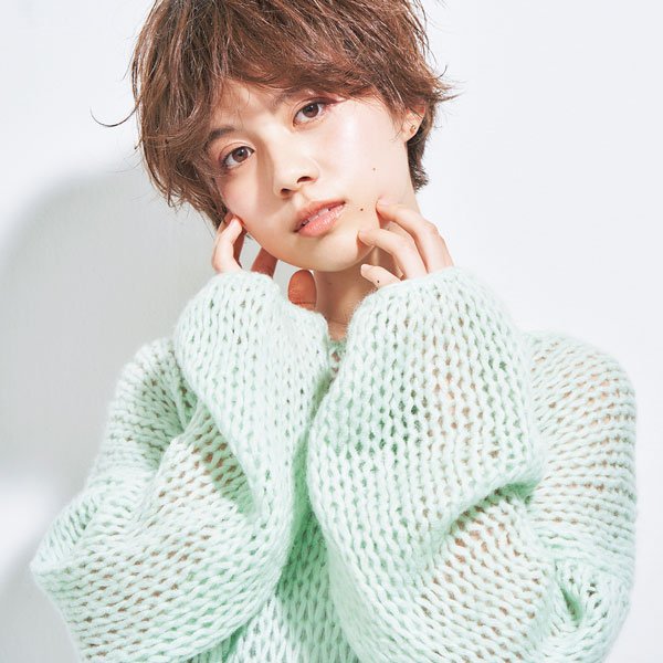 これからの季節にぴったりな【夏肌ヘア】でヘルシー女子爆誕！