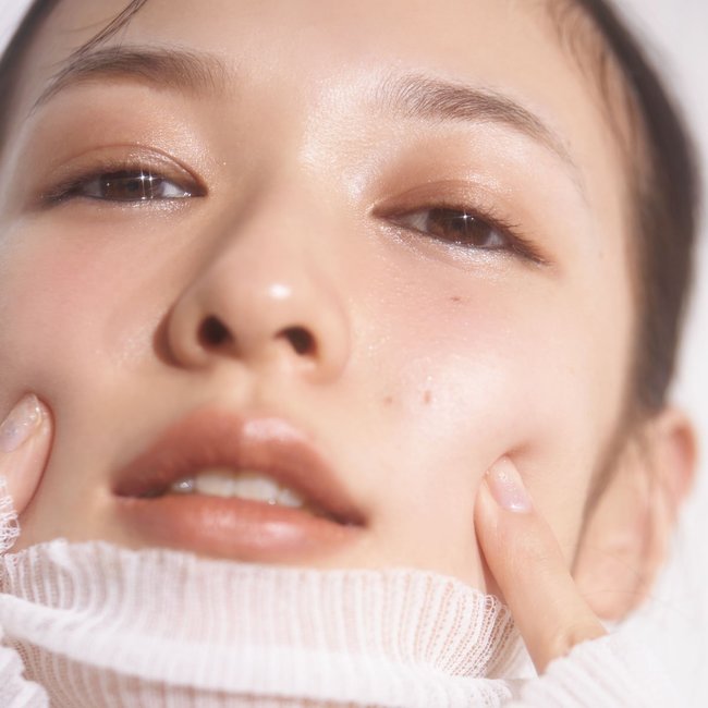 世界の光よ、私に集まれ♡話題の“純欲系がお”が叶うハイライト3つ