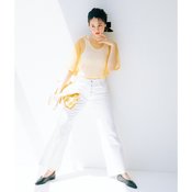 「透ける肌はお好き？」白デニム×シアーなトップスで、ファッションに夏到来…♡