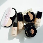 「ファンデも春仕様に衣替え♡」顔面キラキラ度UP!圧倒的フレッシュな【最旬ファンデ】6選