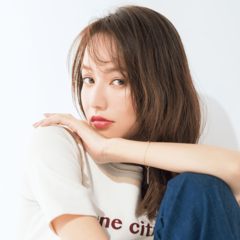 ラフなファッション、実はメイクが落とし穴？　ダサい、地味を回避するには光を利用して華やかフェイスに♡