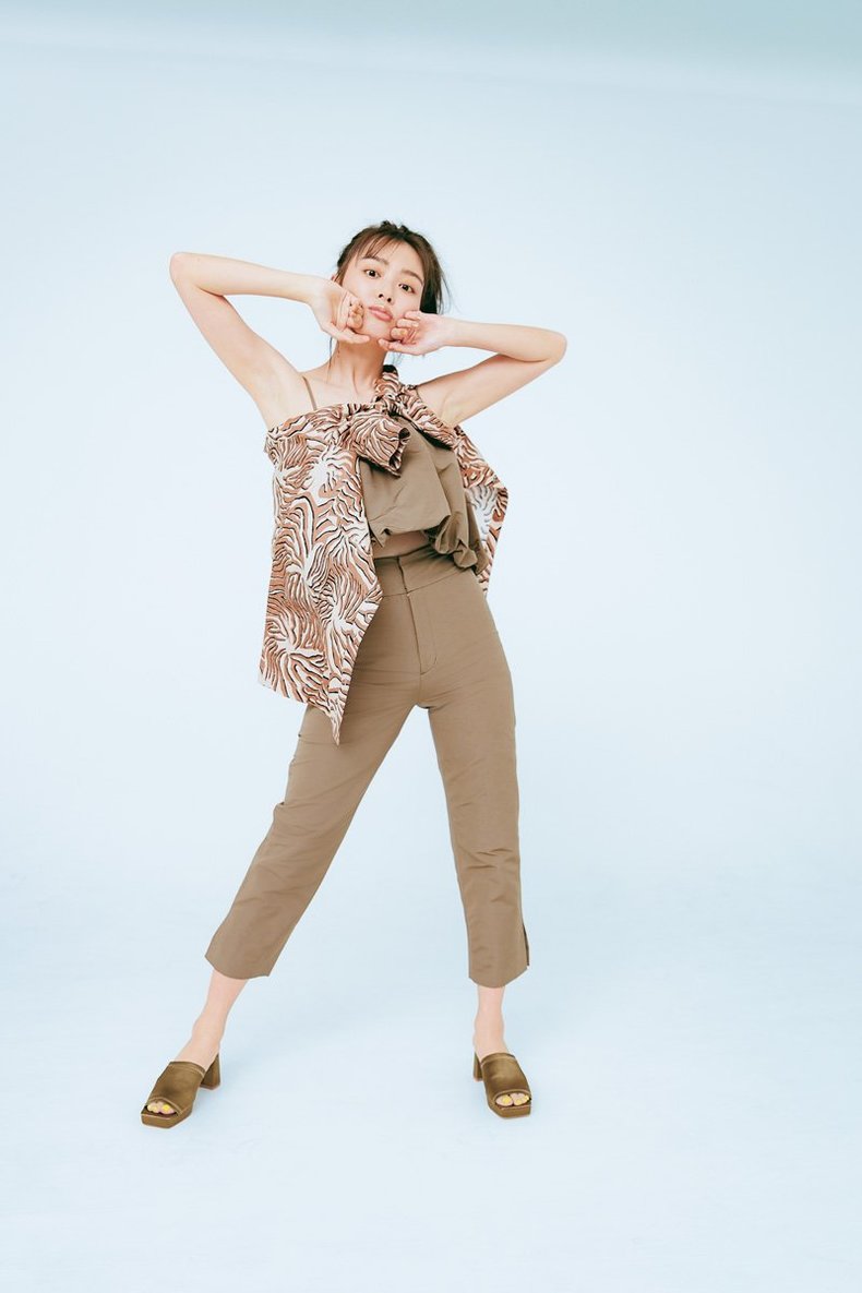 内田理央。ar4月号より