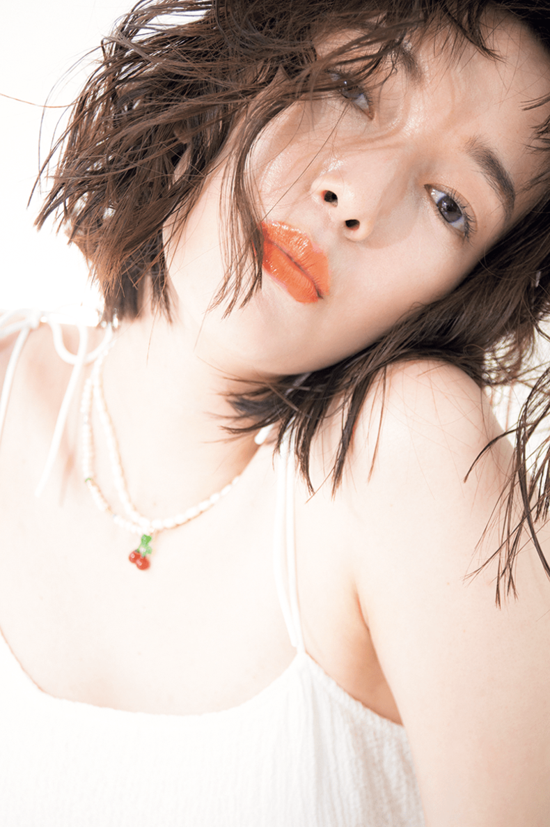 佐藤栞里。ar7月号より