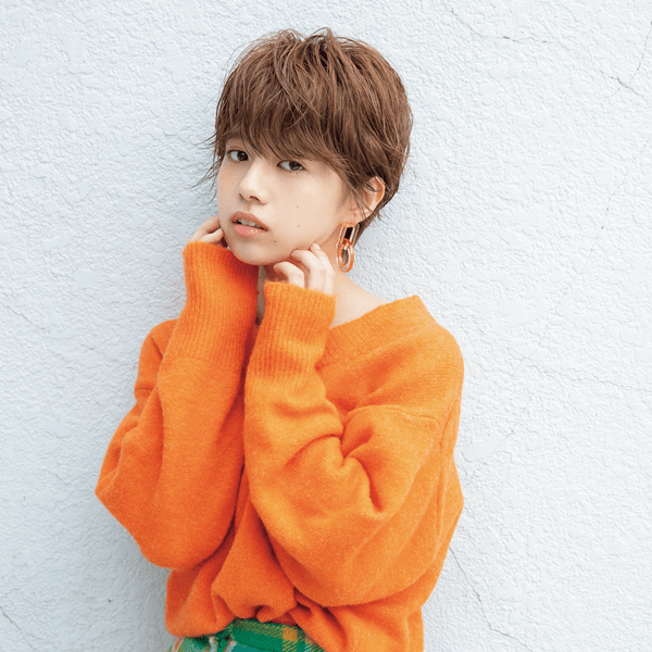 ショートだからって男っぽくなりたいわけじゃない！　短くても色っぽくなるスタイリングって？