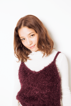 クールでオンナっぽい おしゃ度高めのｉｔカラー