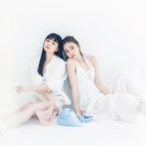 【上西星来、上國料萌衣】あふれんばかりの透明感♡夏流行の「まろみホワイト」を着こなす