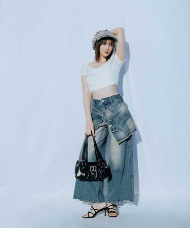 A.Fアーテファクト/ ベンディング3D オーバーロッククロップドパンツ はくだけで即おしゃれ♡クロップド×デニムで最強バランス！爆盛れ