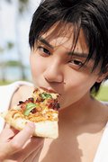 武知海青。ar7月号より