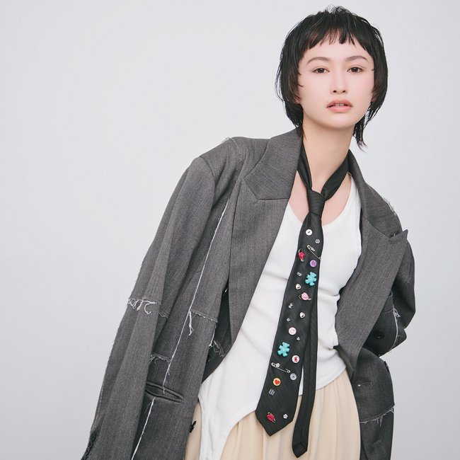 【ショート】〝私〟を貫くカッコよさは切り込んだベビーバング