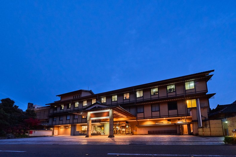 大江戸温泉物語 Premium よしのや依緑園／石川県