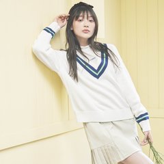 【ar golf】初心者はファッションから入るのもアリ♡　普段着でも着たいプレッピーニットがゴルフ場で映える！　